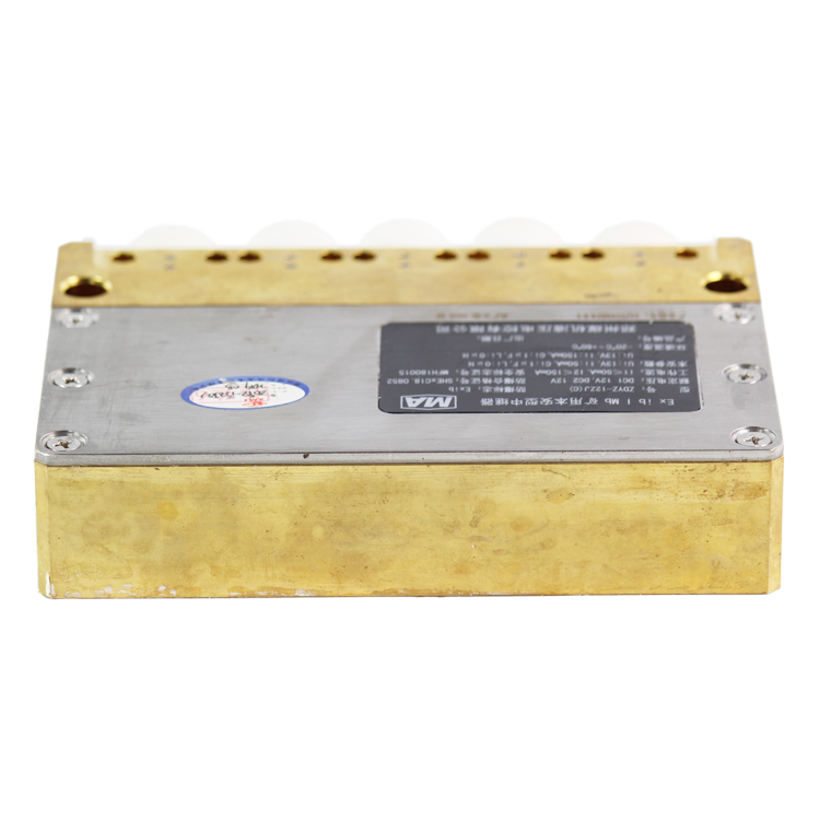 TH12(C)礦用本安型操作臺|鄭州煤機液壓電控有限公司